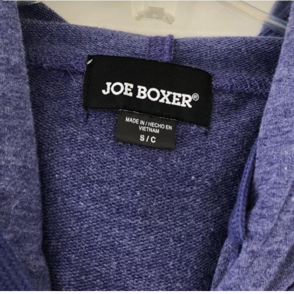 Good quality basic sweatshirt - Picture 3 of 3